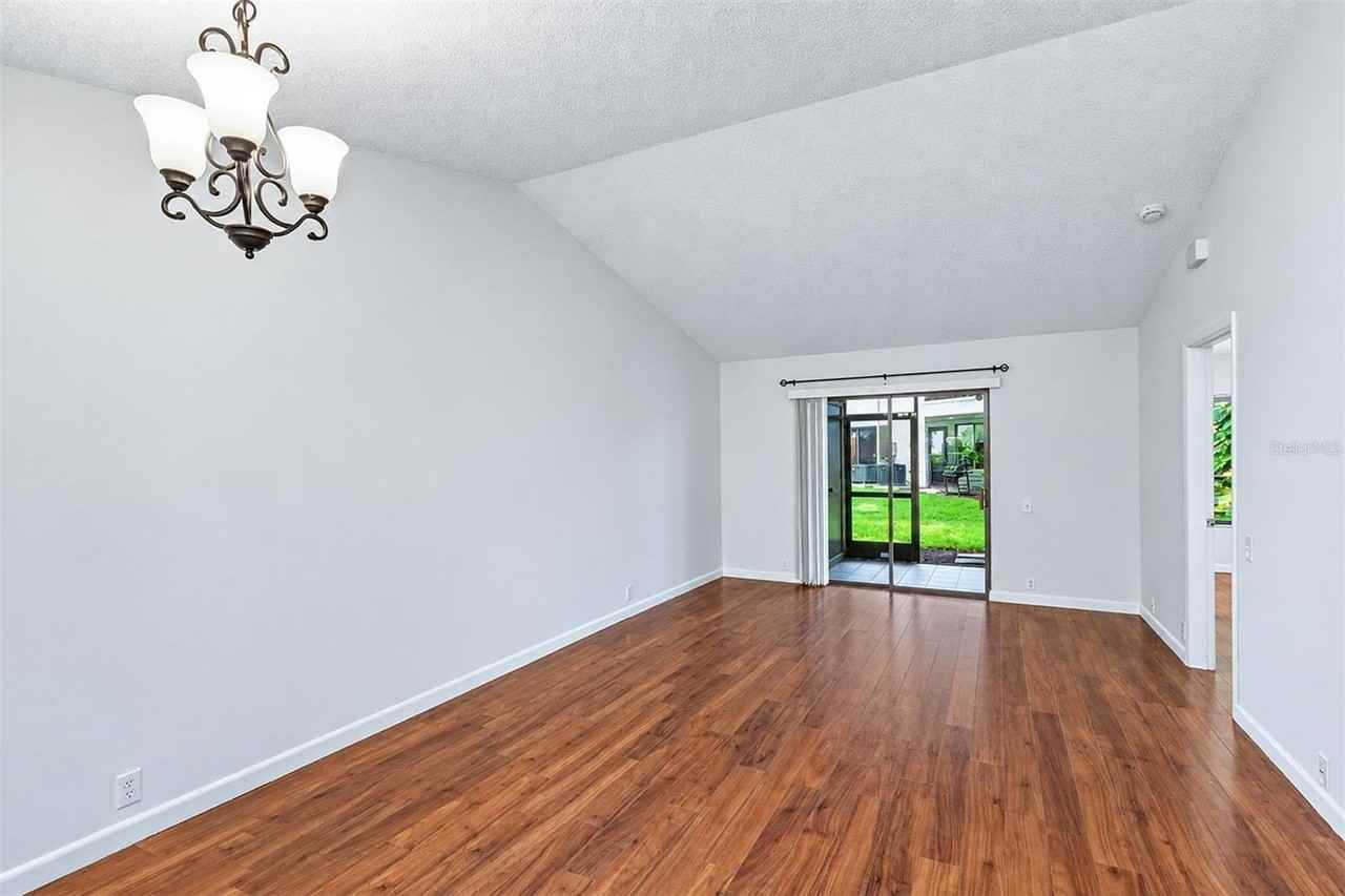 1817 Cypress Trace Dr - Photo 2 of 29
