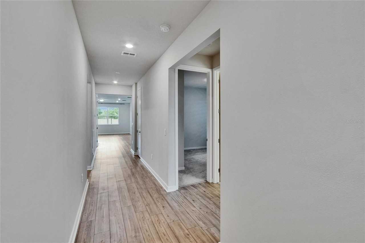 4622 Dover Bluff Ct - Photo 2 of 50