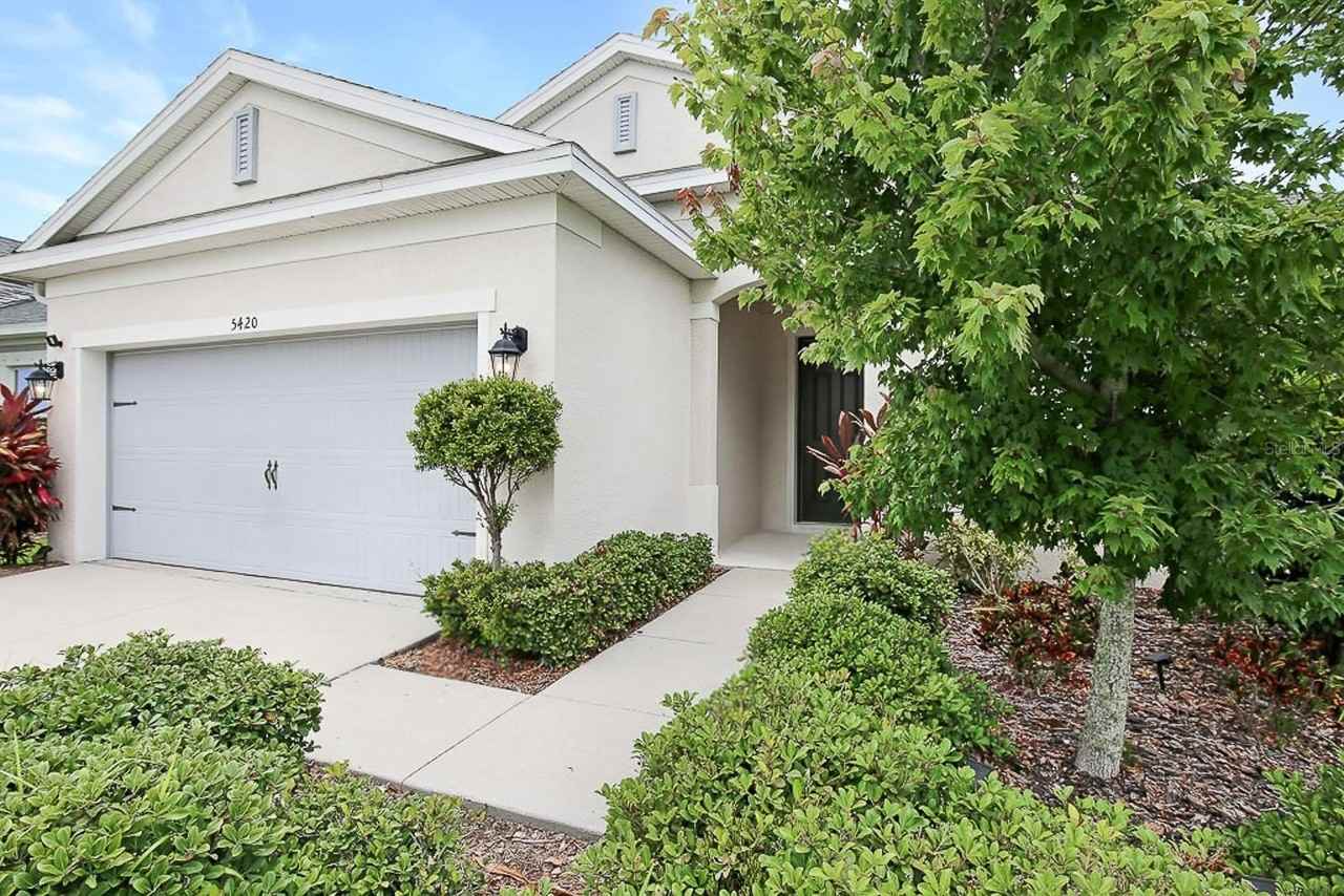 5420 Silver Sun Dr - Photo 2 of 49