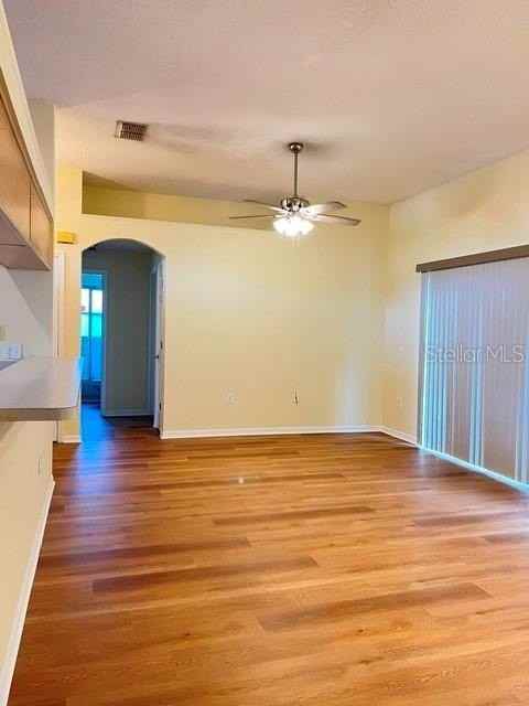 430 Berwick Cir - Photo 7 of 17