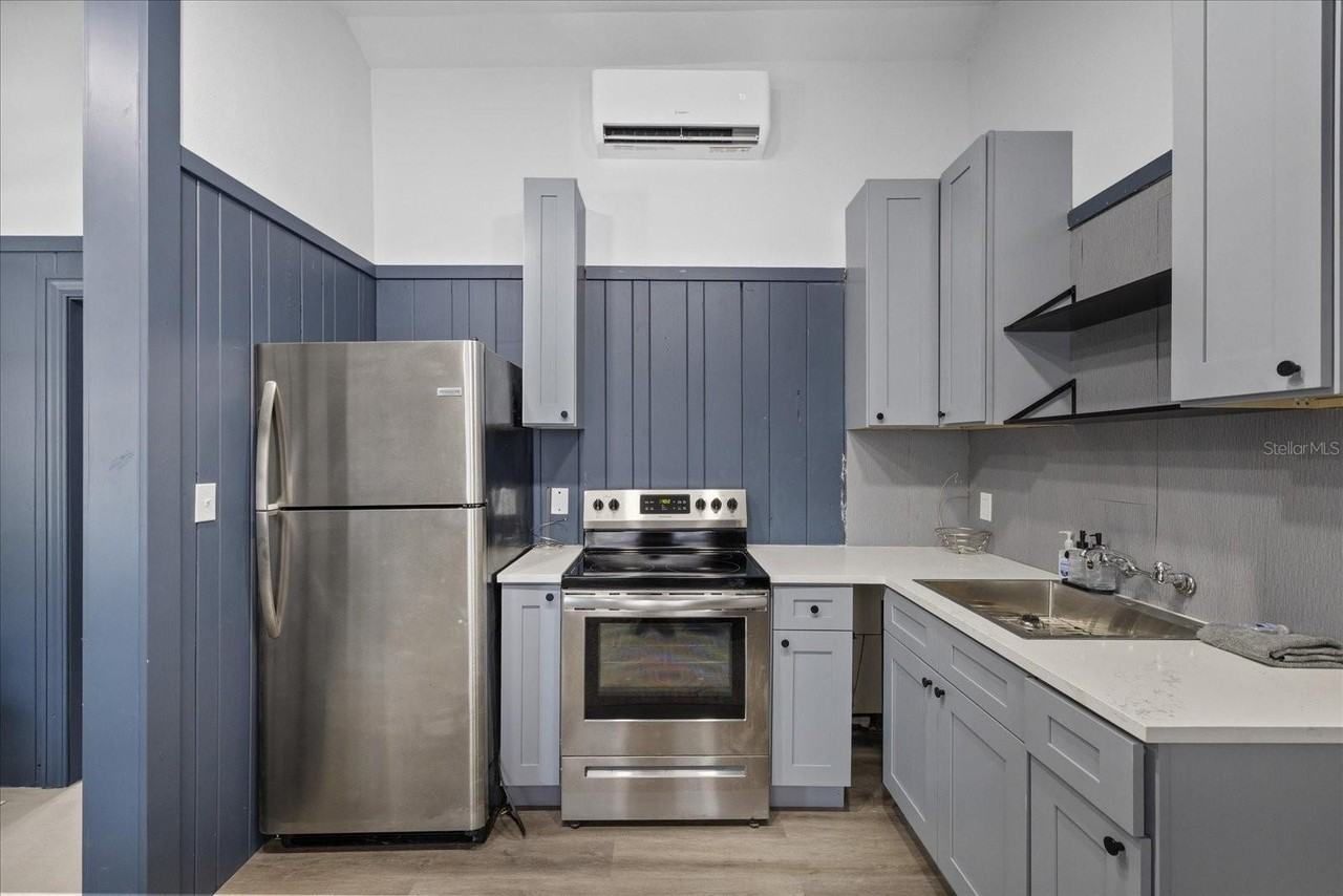 3022 Beach Blvd S #2 - Photo 5 of 23
