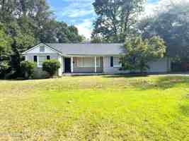 featured image of 611 Corbin Ave