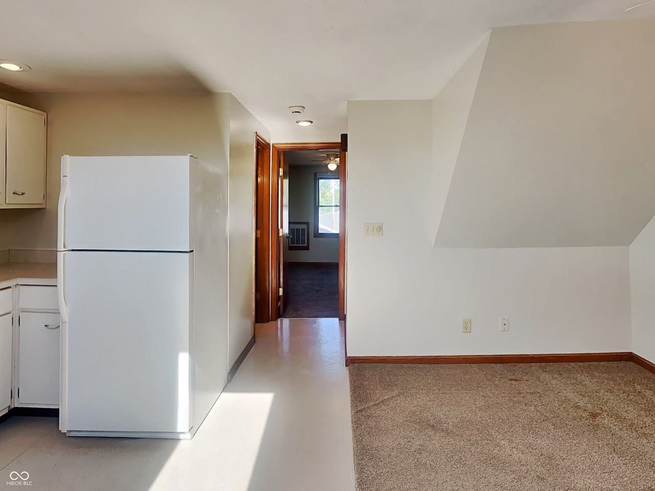 65 W Main St Apt 2 - Photo 7 of 12