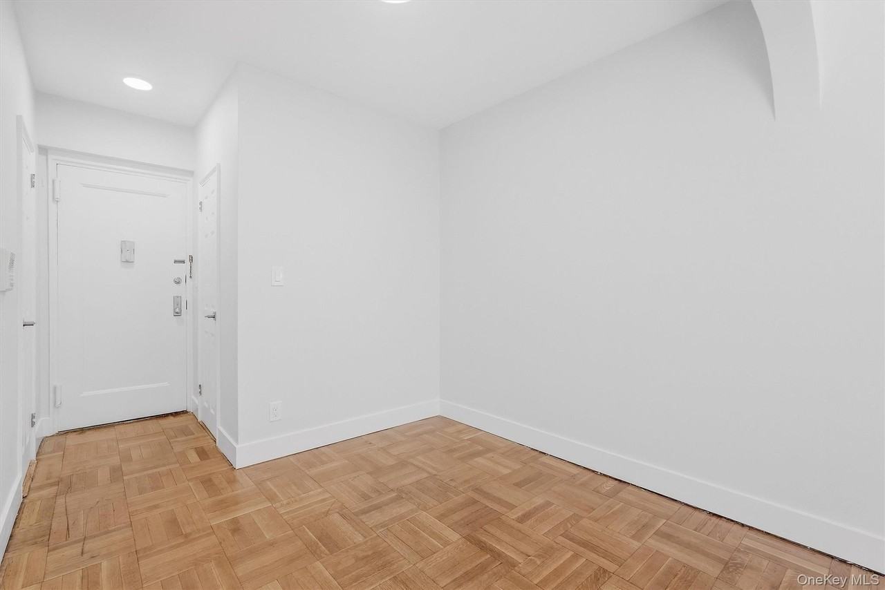 220 Pelham Rd #2C - Photo 5 of 35