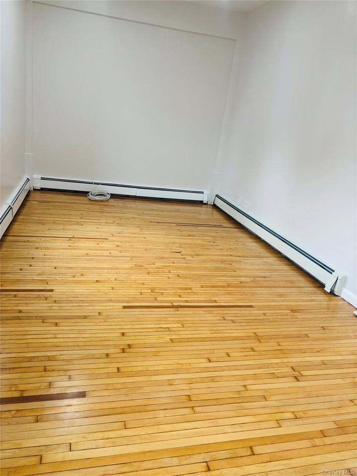 284 Sommerville Pl #1 - Photo 4 of 16