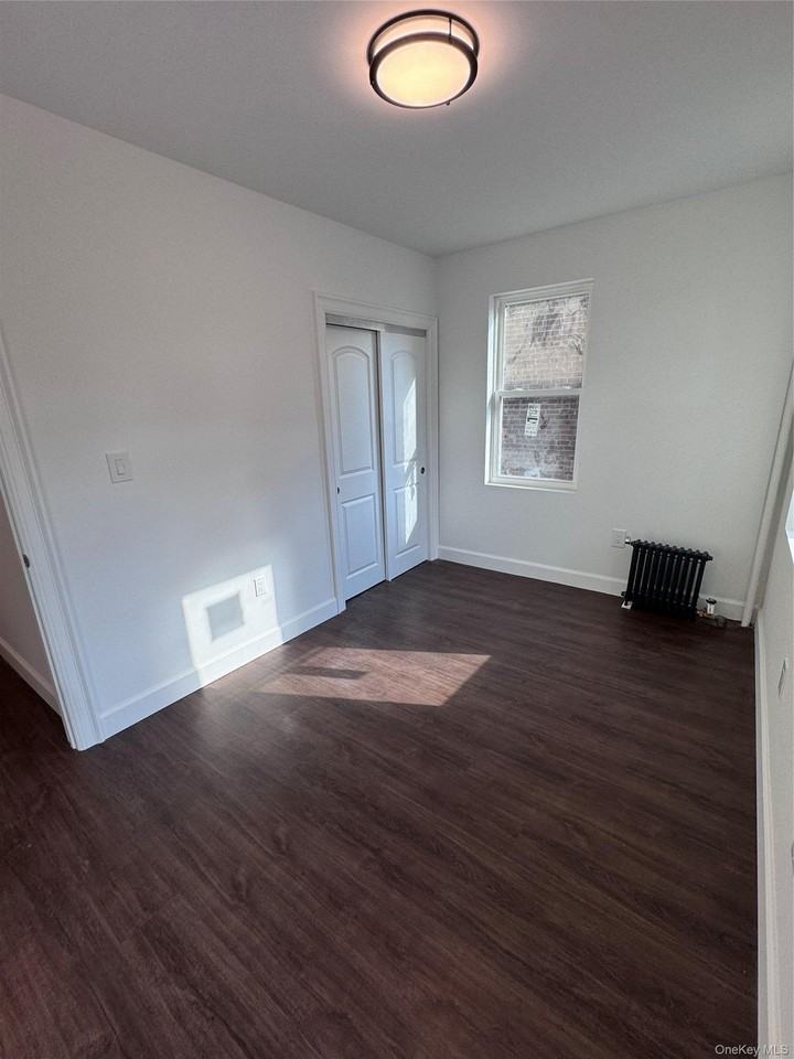 4034 162nd St - Photo 7 of 10