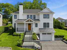 featured image of 525 3rd St