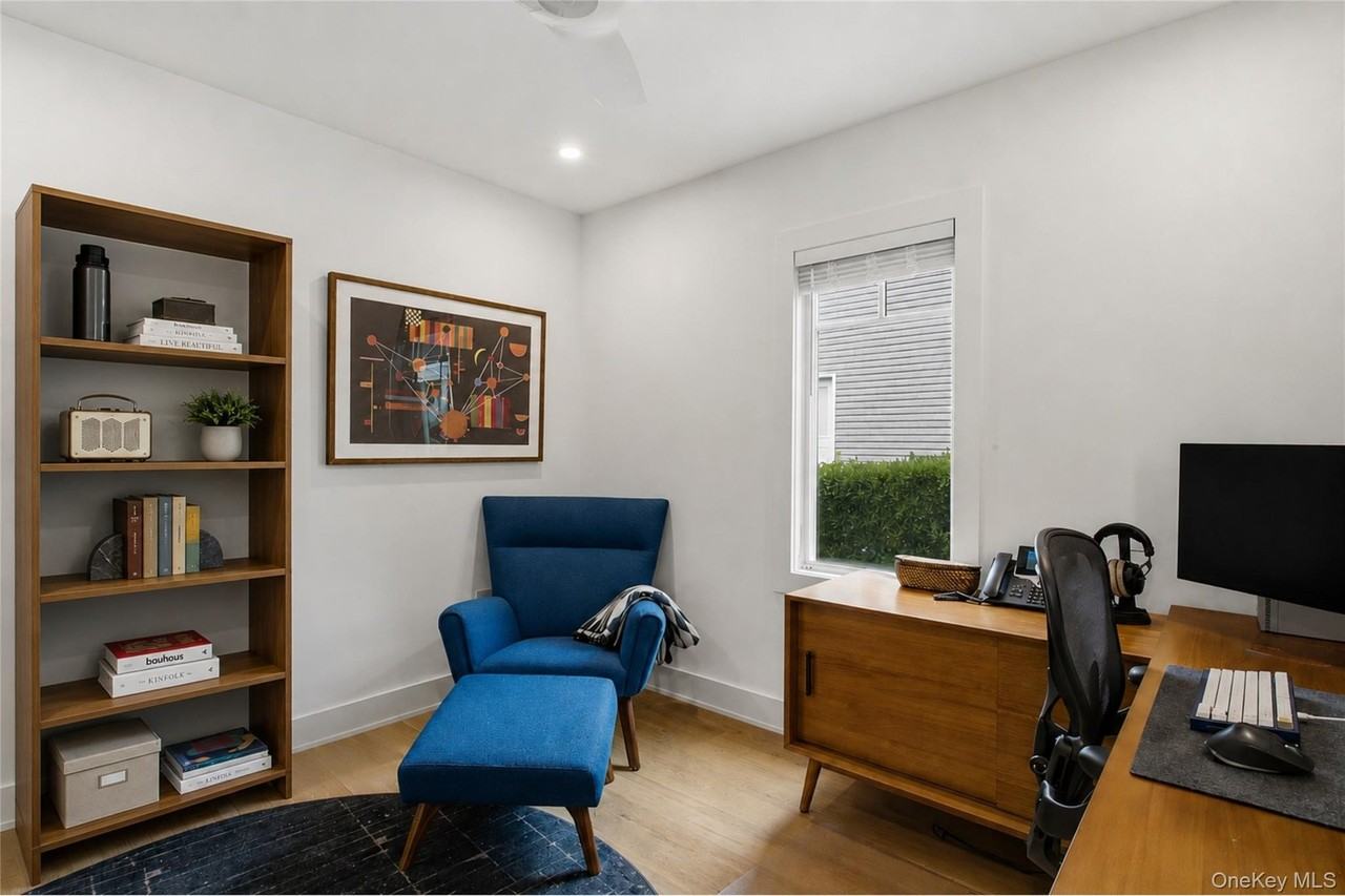 525 3rd St - Photo 6 of 31