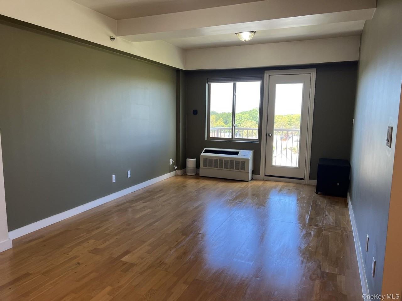 14320 Hoover Ave #603 - Photo 6 of 26