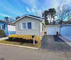 featured image of 21 Village Cir E #21