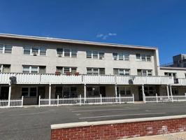 featured image of 830 E Broadway #108