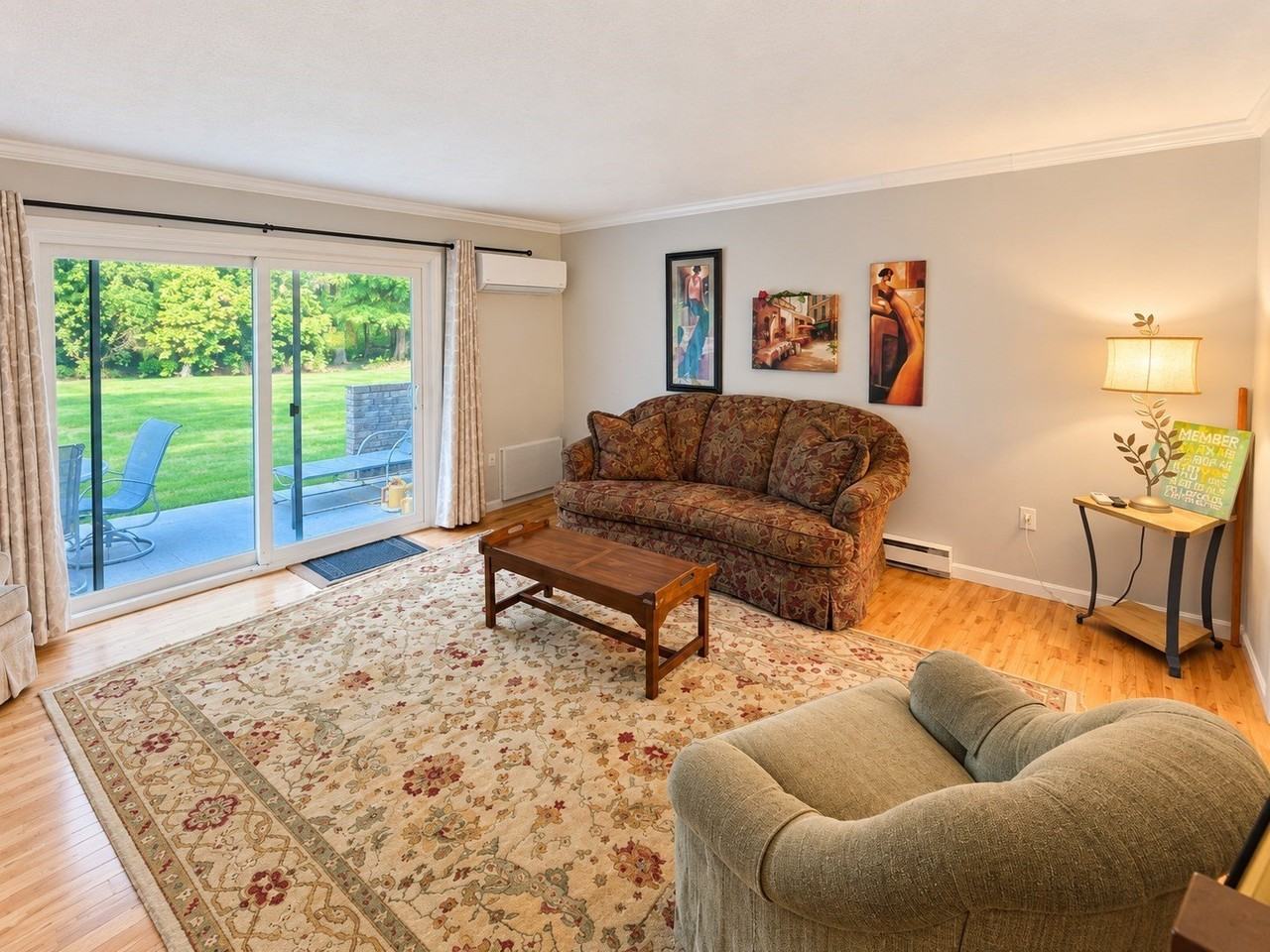185 Porter Lake Dr #185 - Photo 4 of 9