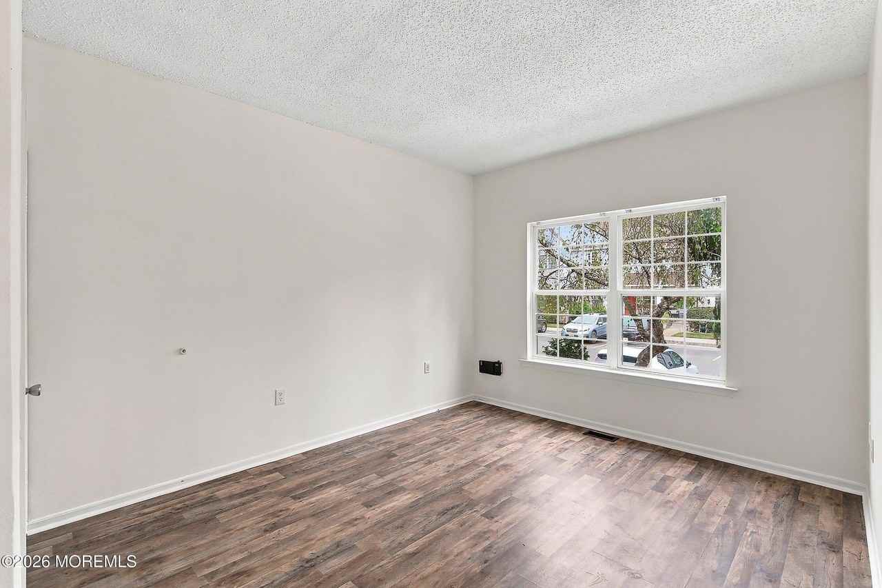 707 Hatchery Ct - Photo 6 of 23