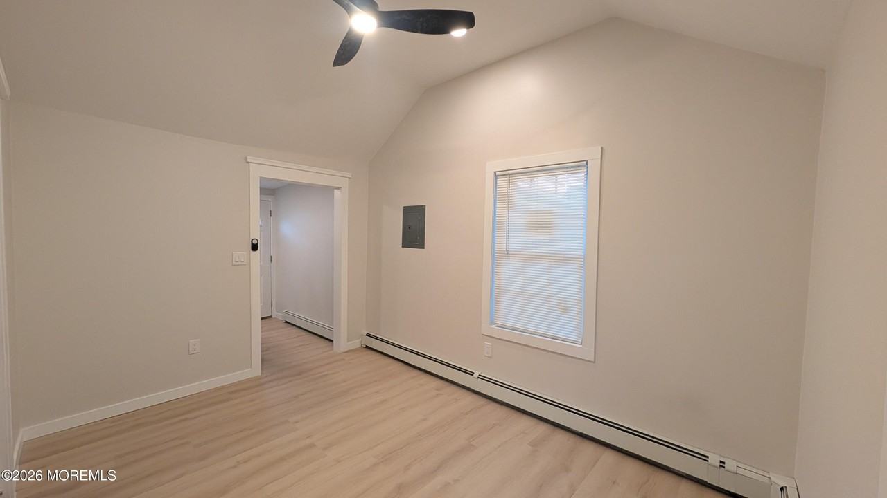 20 Howard Ave #B - Photo 6 of 24