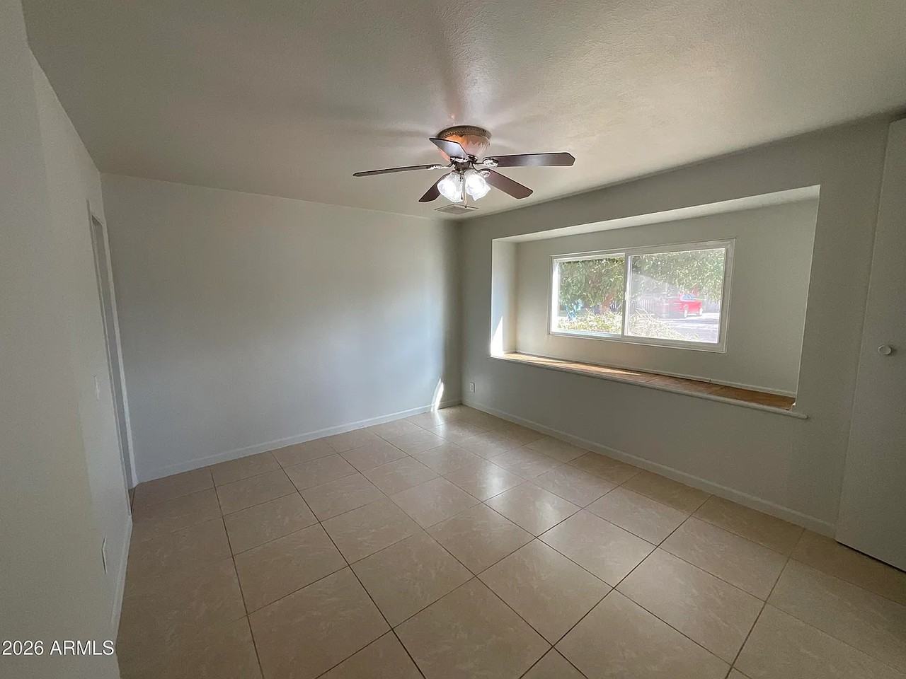 3544 West Sierra Vista Drive - Photo 2 of 7