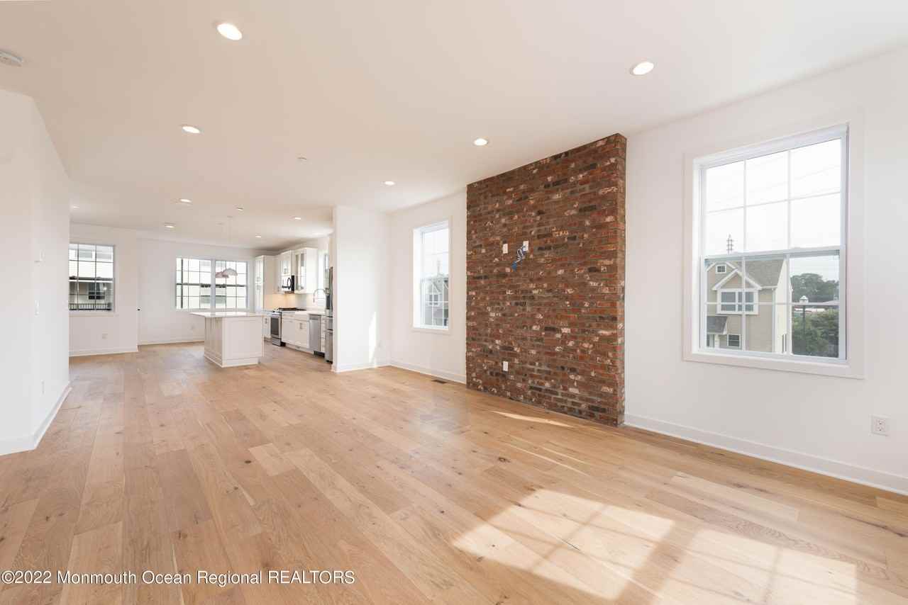 16 River St - Photo 6 of 25