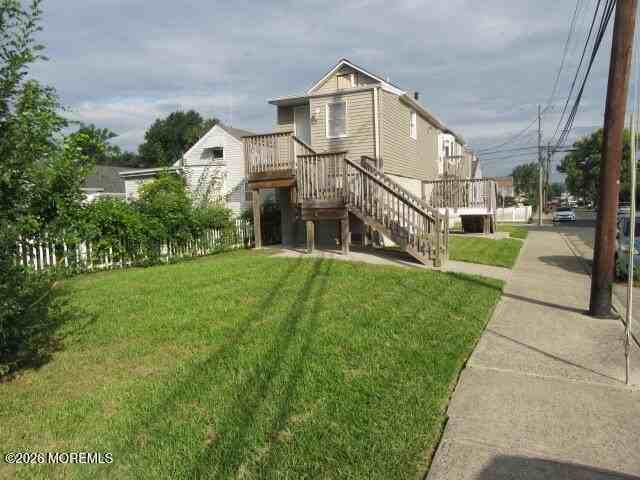 126 Maple Ave - Photo 3 of 14