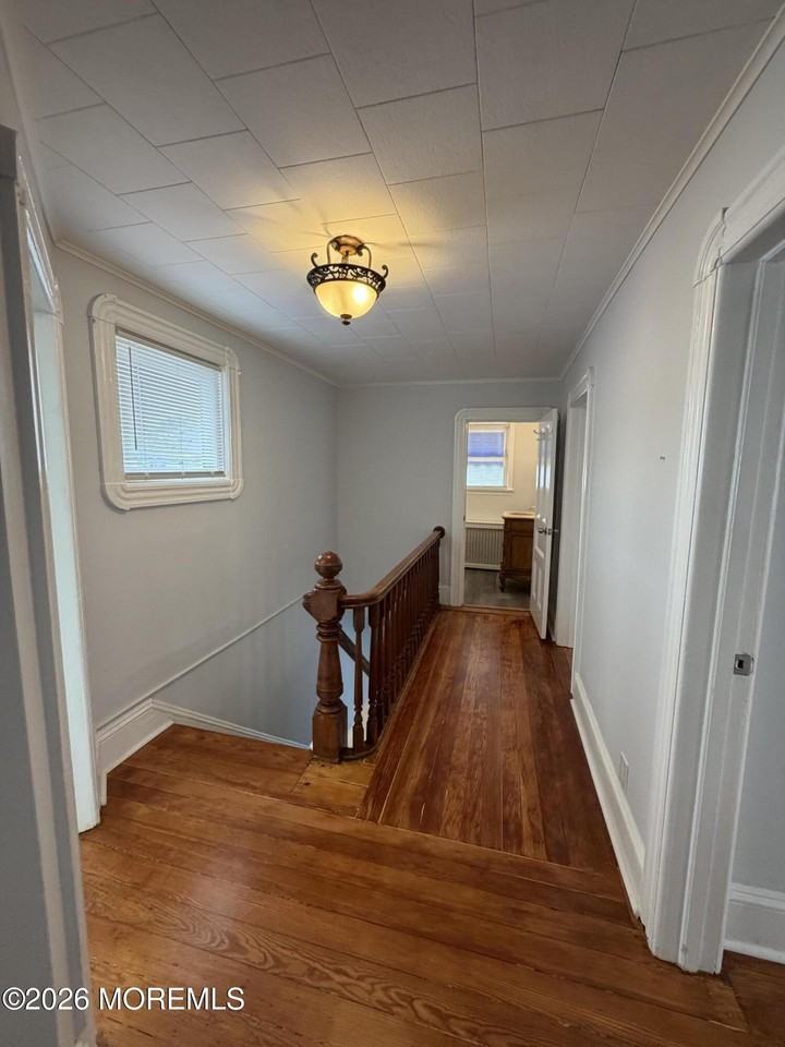 368 Carr Ave #2 - Photo 3 of 18
