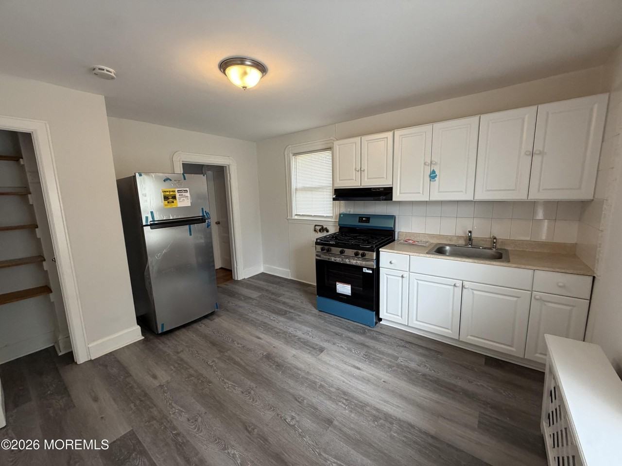 368 Carr Ave #2 - Photo 7 of 18