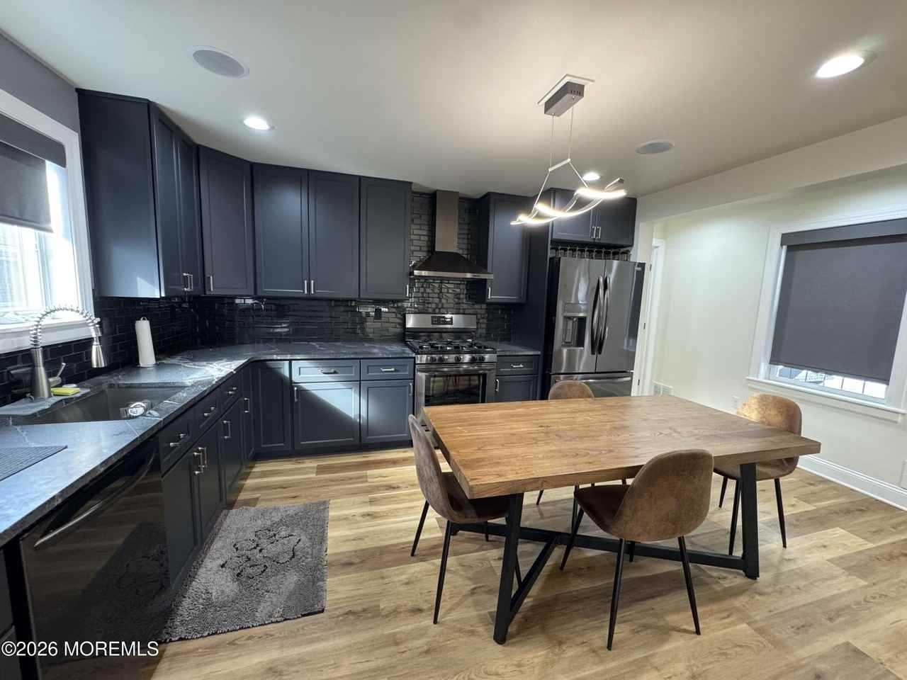 307 7th Ave #3 - Photo 6 of 24