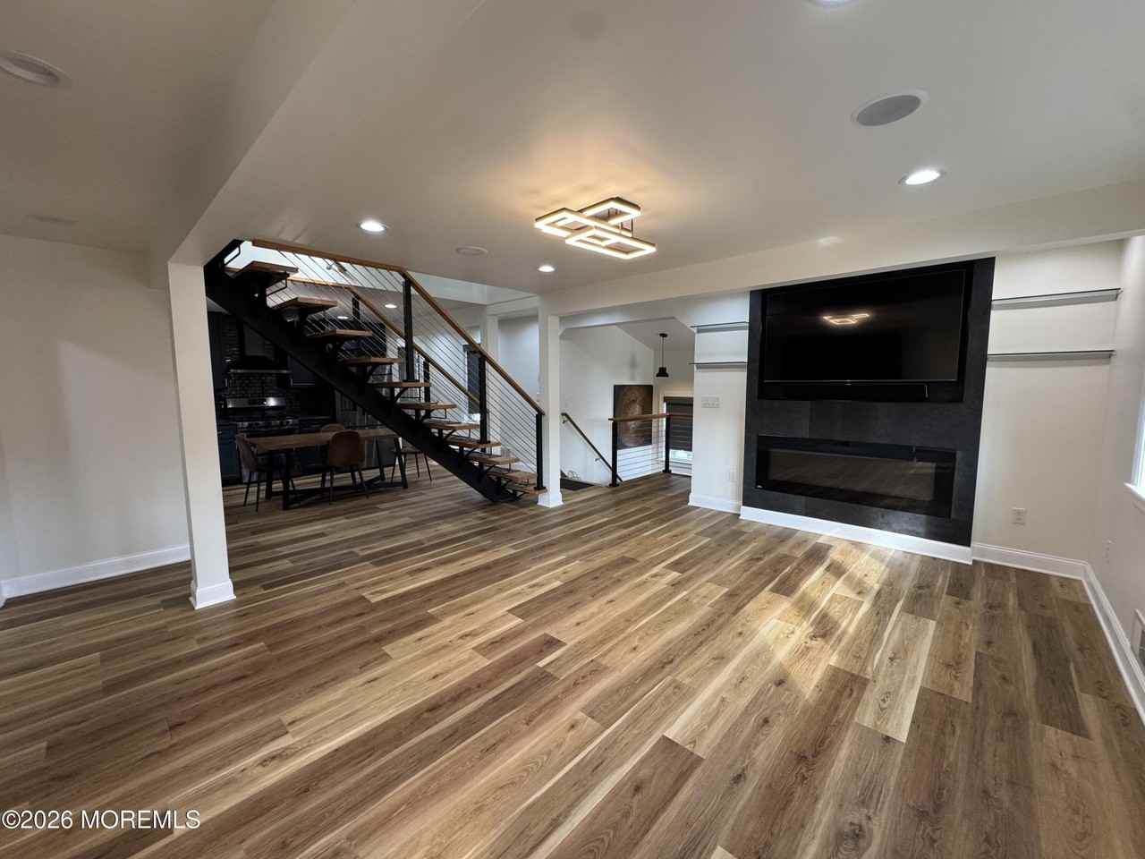 307 7th Ave #3 - Photo 7 of 24