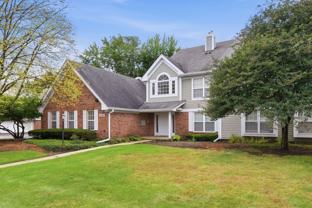 5S530 Paxton Dr #A - Photo 1 of 1