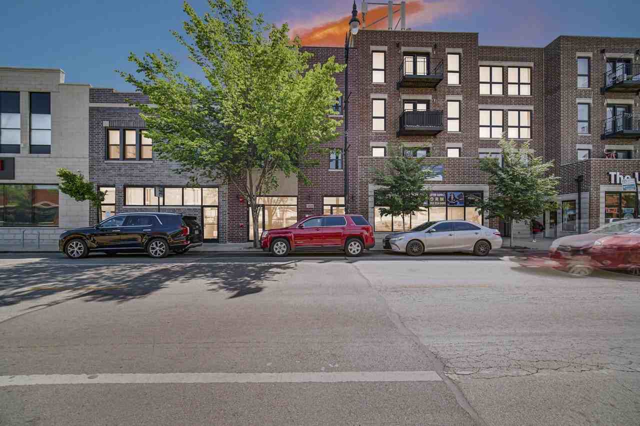 3225 S Halsted St #3