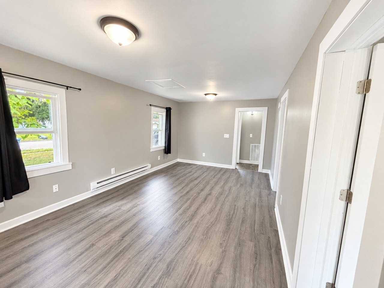 1155 S 7th St - Photo 4 of 12