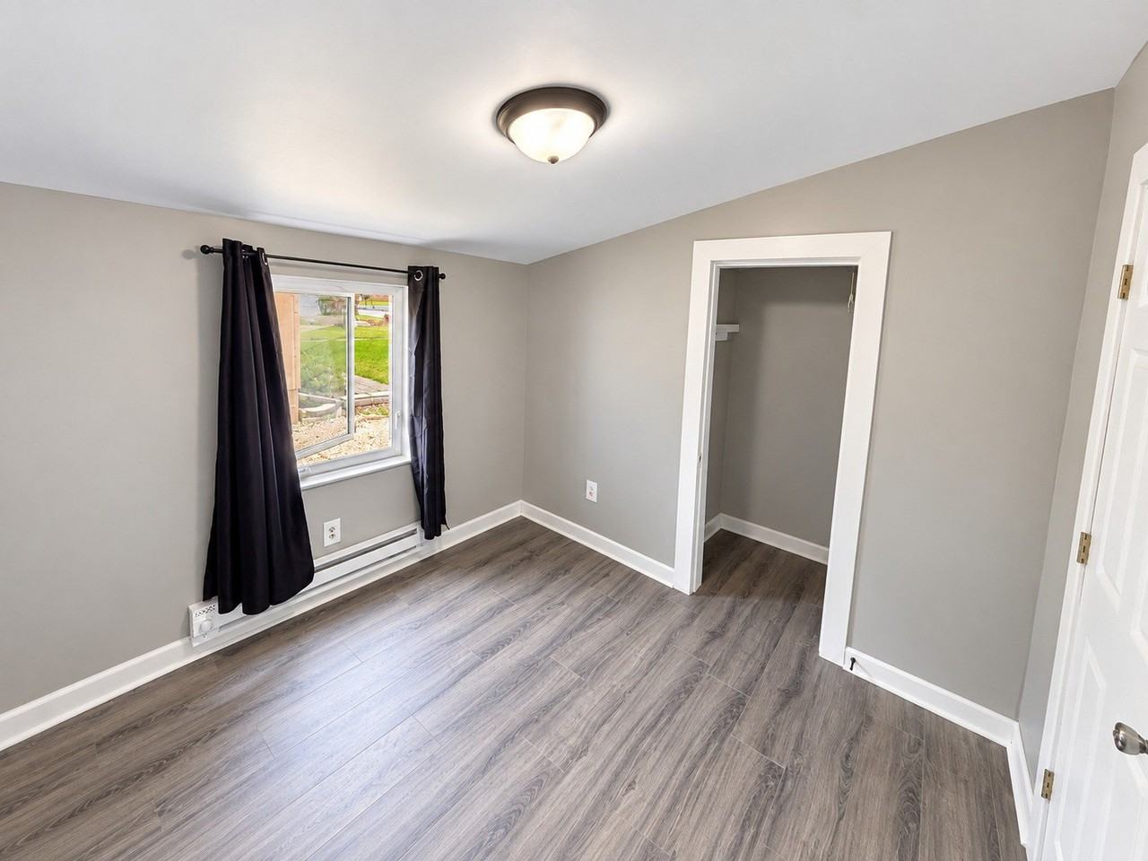 1155 S 7th St - Photo 6 of 12