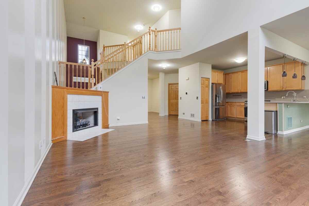 203 Westminster Dr - Photo 2 of 24