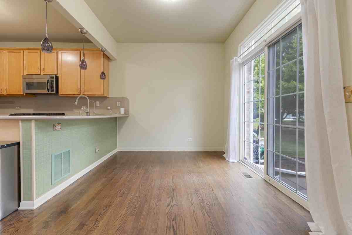 203 Westminster Dr - Photo 6 of 24
