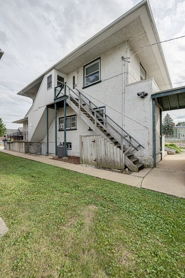 217 S 3rd St #2