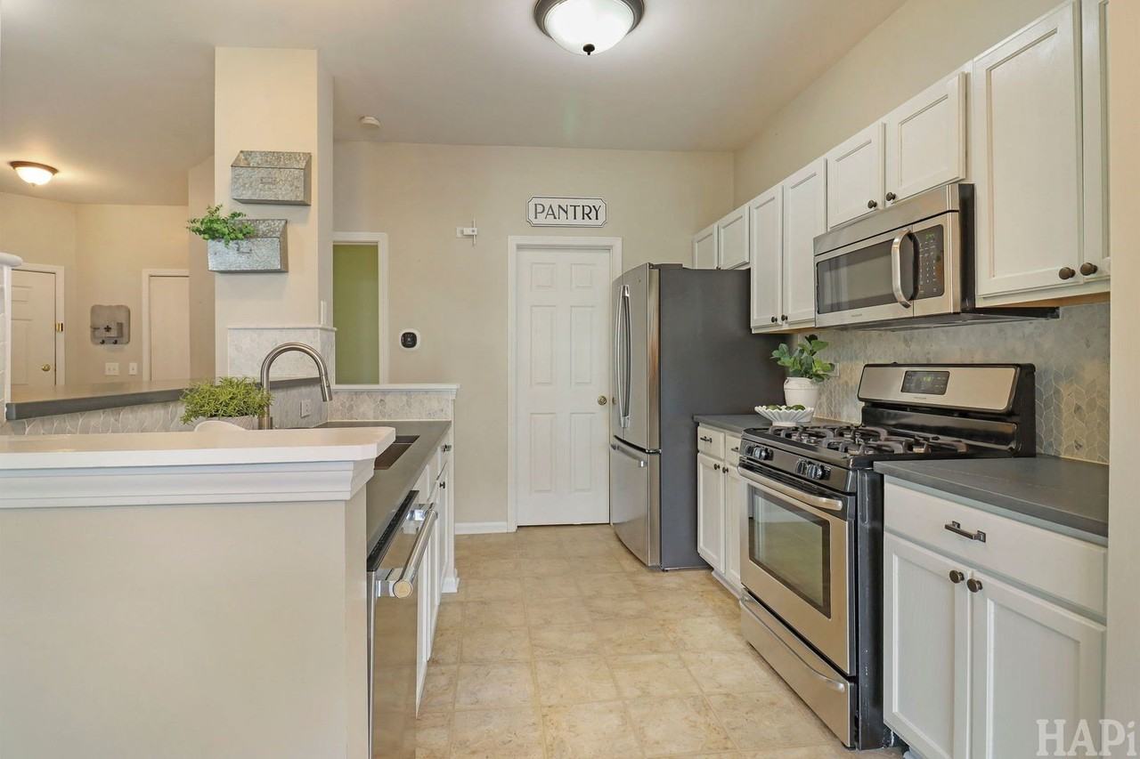 533 N Red Deer Rd #533 - Photo 7 of 26