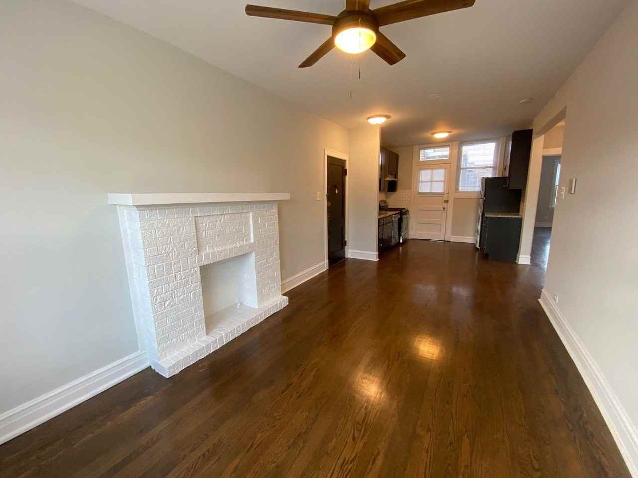 5632 N Ashland Ave #3 - Photo 3 of 11