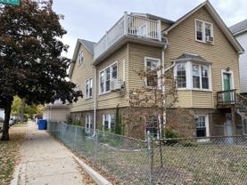 3136 N Paulina St #2 - Photo 1 of 1