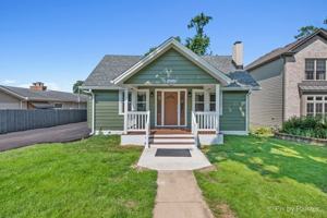 featured image of 4524 Cross St