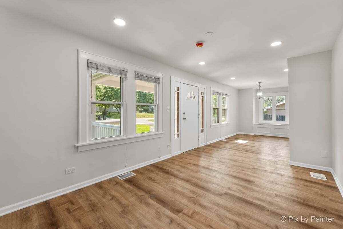 4524 Cross St - Photo 3 of 37