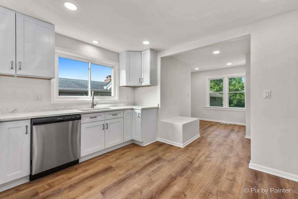 4524 Cross St - Photo 6 of 37