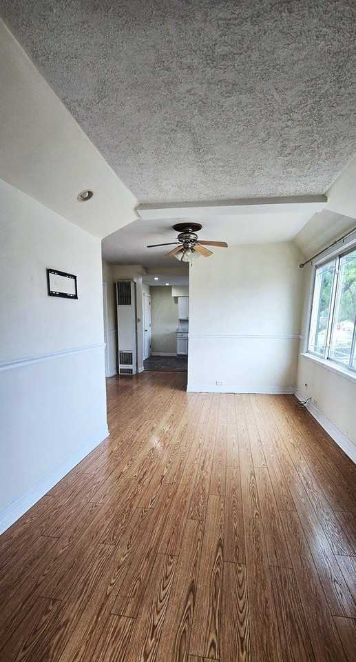 5200 S Lorel Ave #1 - Photo 2 of 9