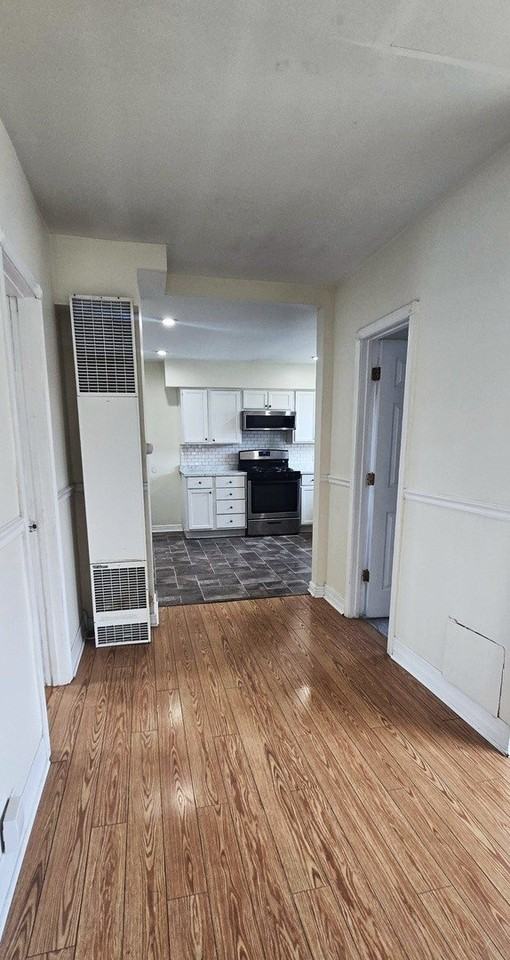5200 S Lorel Ave #1 - Photo 3 of 9