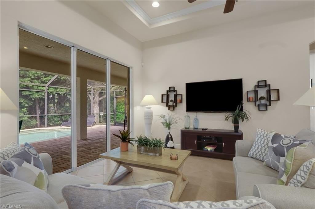 12731 Aviano Dr - Photo 5 of 21