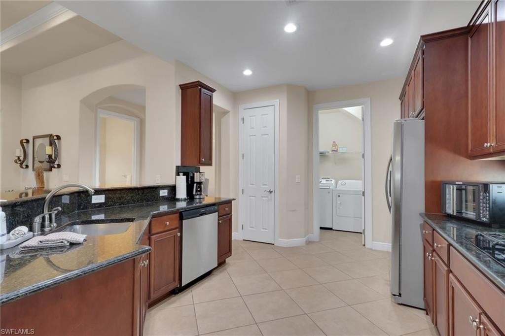 12731 Aviano Dr - Photo 7 of 21