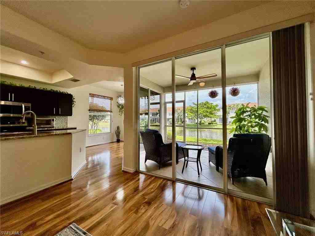 1280 Henley St #1607 - Photo 3 of 9