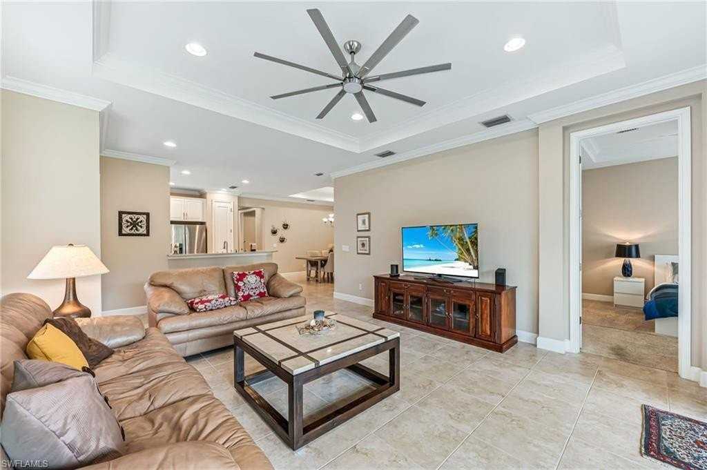 8257 Lucello Ter W - Photo 6 of 35