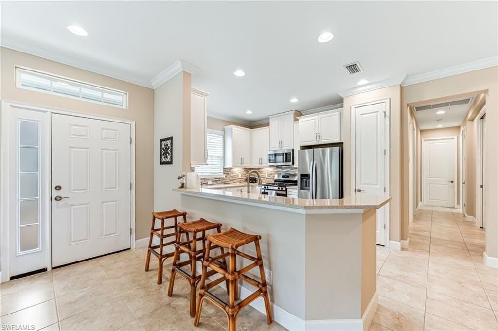 8257 Lucello Ter W - Photo 7 of 35