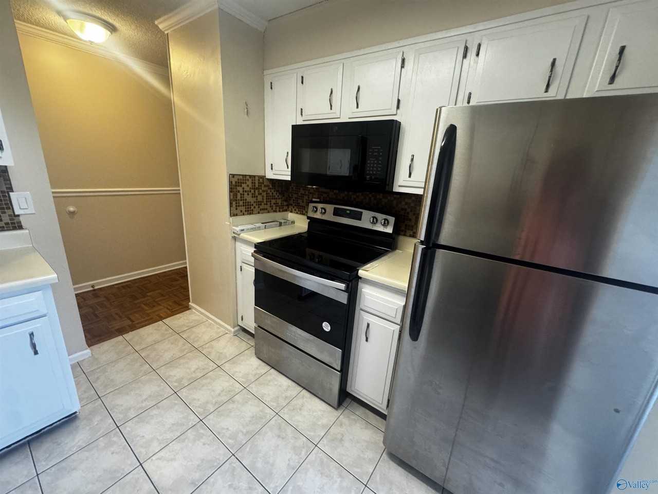 1307 Liberty Dr #1307 - Photo 2 of 16