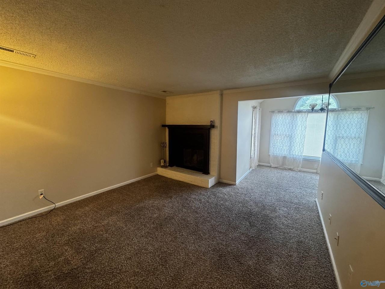 1307 Liberty Dr #1307 - Photo 6 of 16