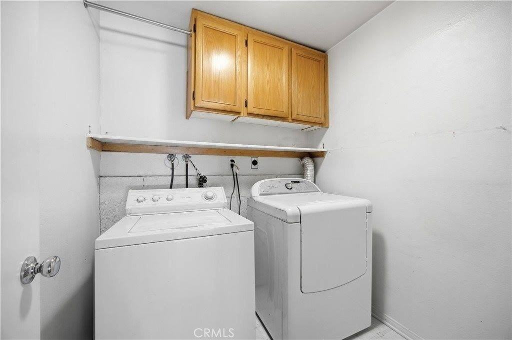 1500 E Spruce St - Photo 7 of 25