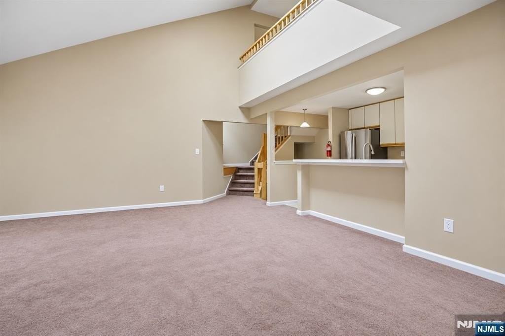 31 Markham Cir #31 - Photo 5 of 28