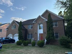 157 Paramus Rd - Photo 1 of 1